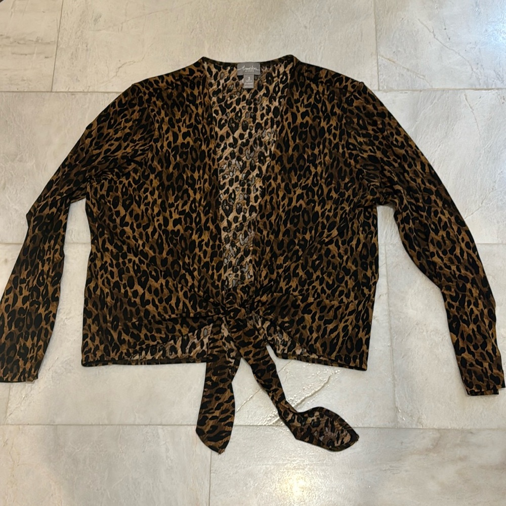 Women’s Chico’s size 3 Travelers leopard jacket